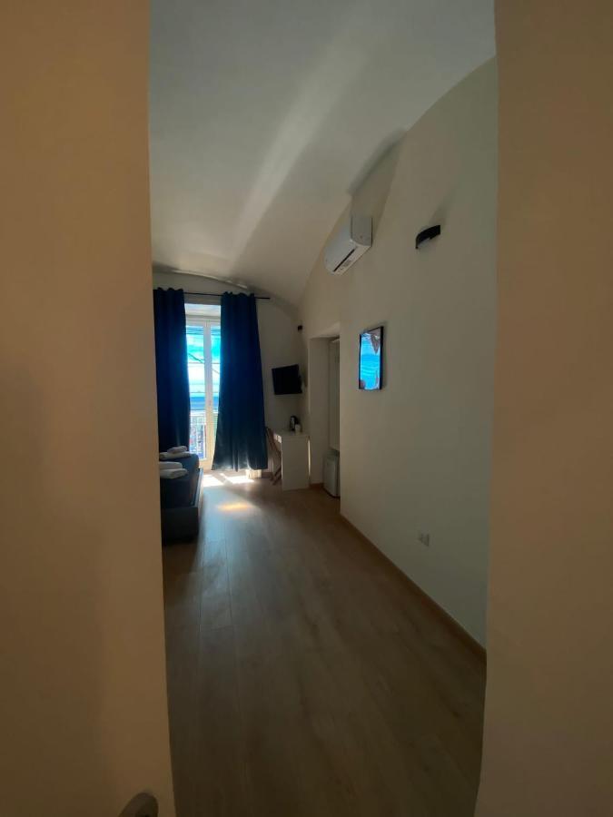 Maison Dante Napoli Bagian luar foto